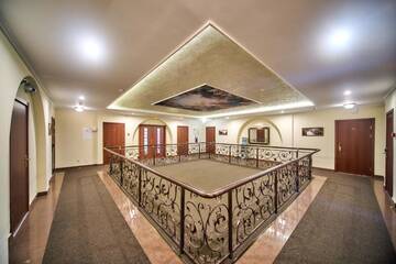 Фото номера Стандартные апартаменты Гостиница Atrium Kings Way г. Севастополь 6