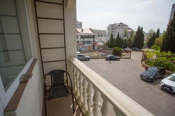 Фото номера Стандартный двухместный номер с 1 кроватью Гостиница Atrium Kings Way г. Севастополь 5